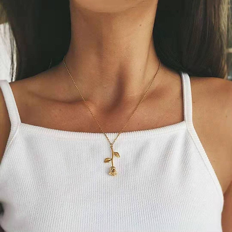 V Attract Collier Femme Aço Inoxidável